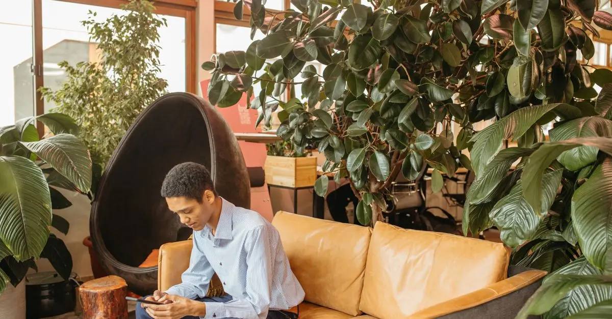 5 Astuces Anti Stress Efficaces à Intégrer au Bureau