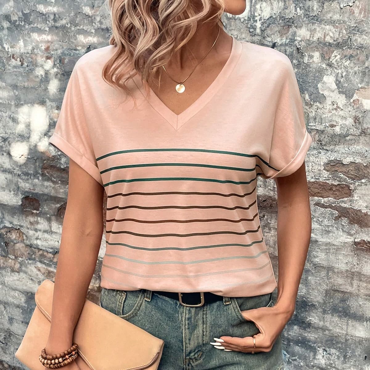 T-shirt D'été Décontracté Rayé À Manches Épaules Tombantes Et Col En V Pour Femmes En Vacances Relaxantes